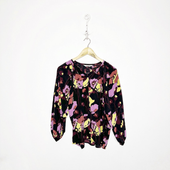 TUCKER NYC The Classic Blouse Silk button front purple floral womens size S/M - Picture 1 of 5